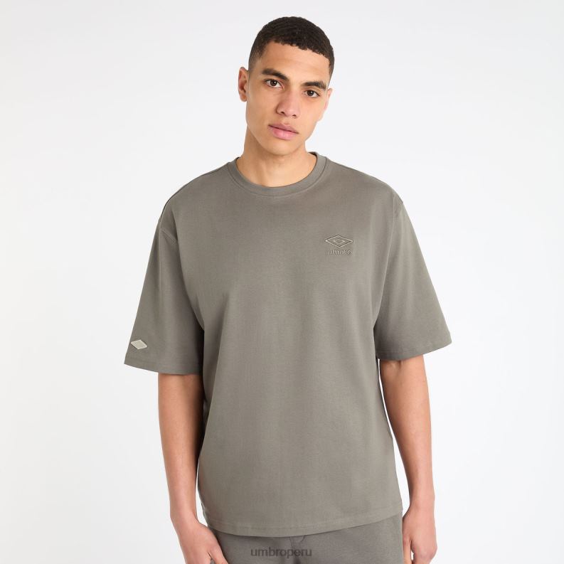 camiseta oversize estilo deportivo hombres ropa 64RRH41 Umbro bronce